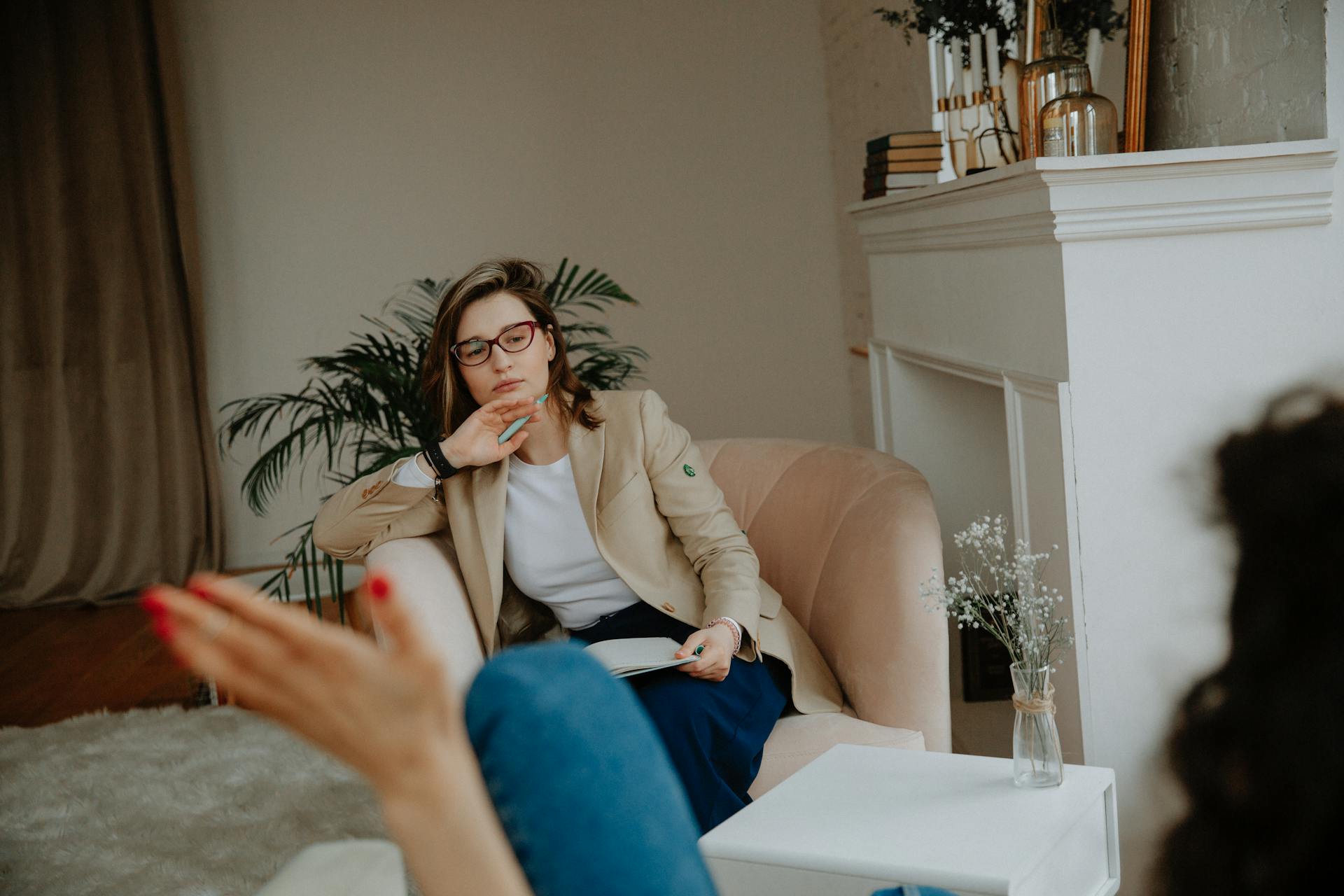 What Does CBT Feel Like in the First Week? A Realistic Breakdown